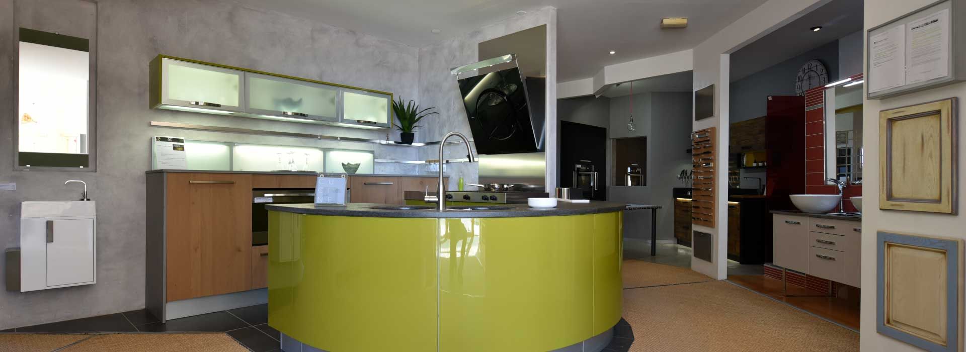 showroom-nc-creation-vinsobres-design-rond-vert-granit-flamme-